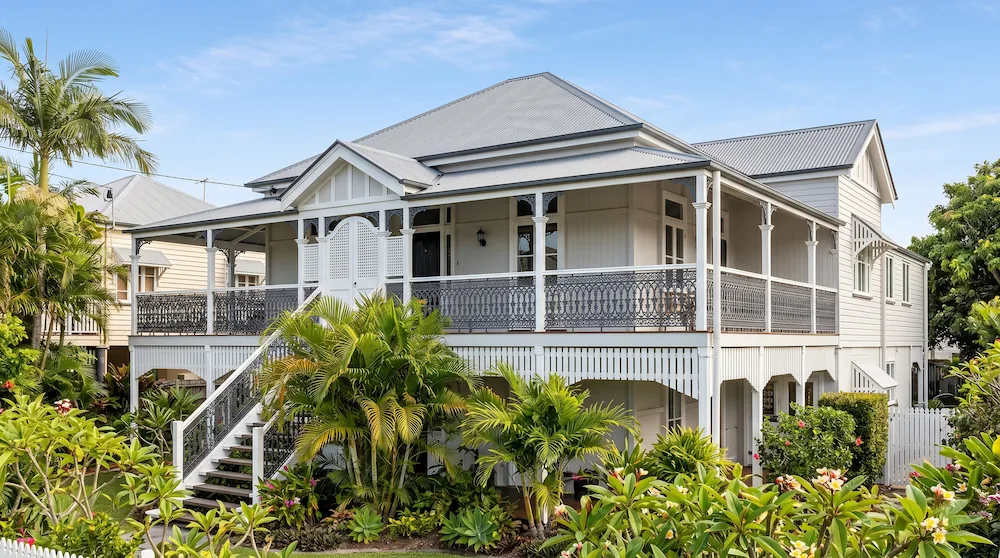 Buying in Bayside: Navigating Character Homes and Flood Maps